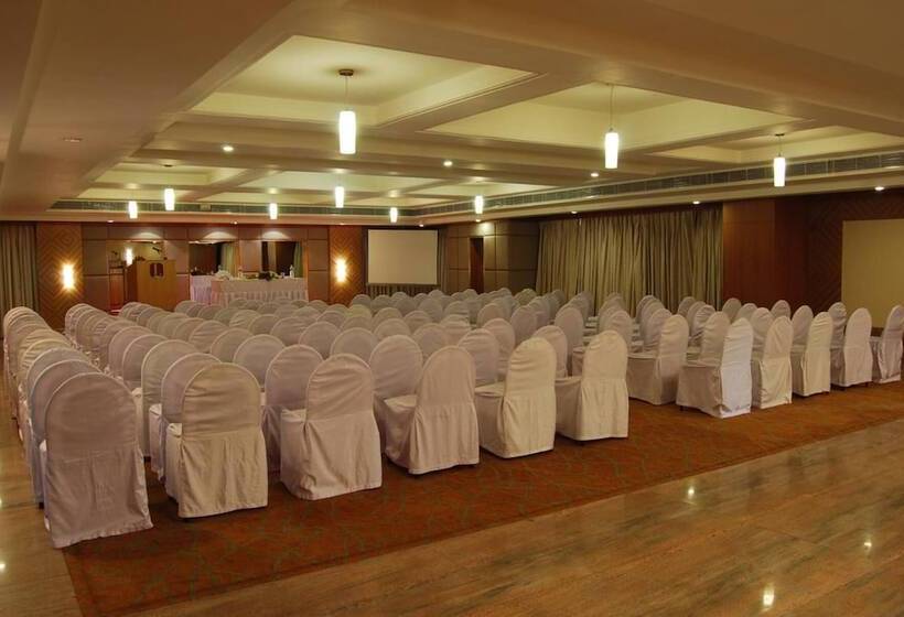 Hotel Lords Plazaankleshwar