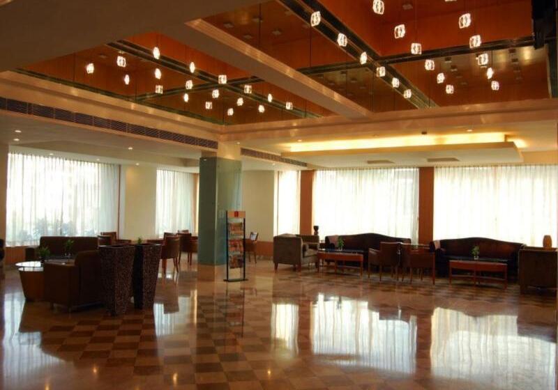 Hotel Lords Plazaankleshwar