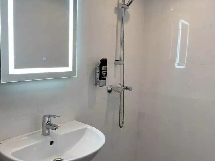 בית מלון כפרי Orange Tulip