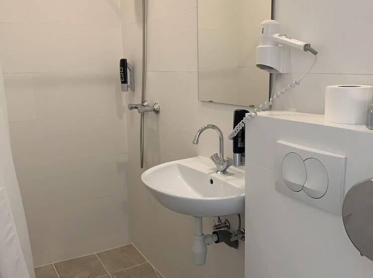 ホテル Orange Tulip