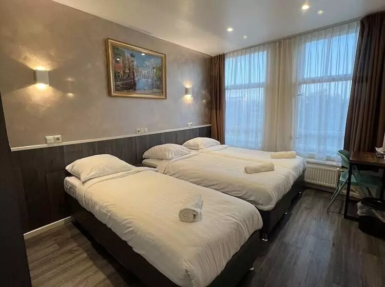 בית מלון כפרי Orange Tulip