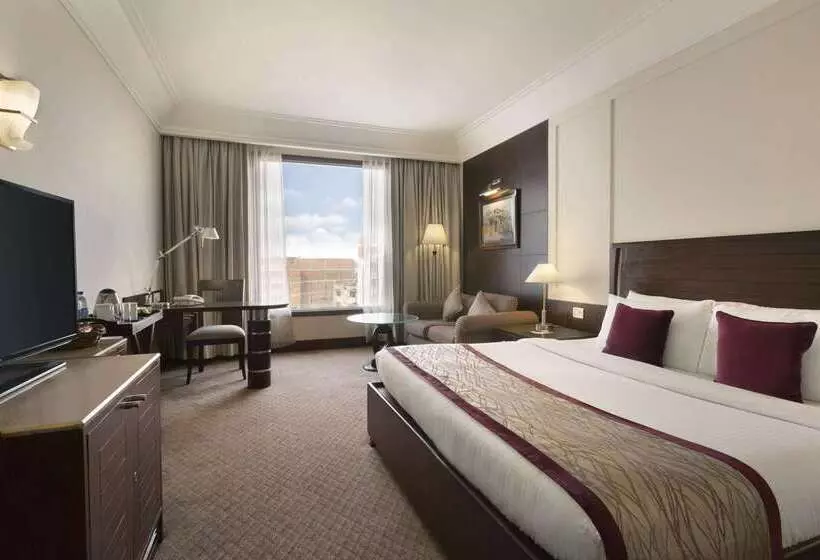 ホテル Ramada Plaza By Wyndham Jhv Varanasi