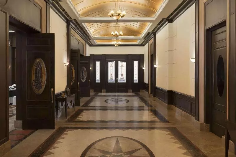 ホテル Ramada Plaza By Wyndham Jhv Varanasi