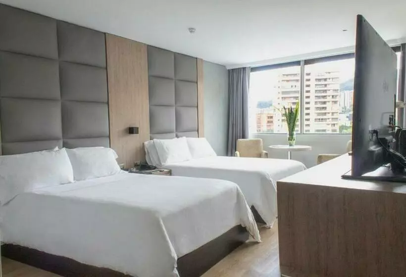 ホテル San Fernando Plaza