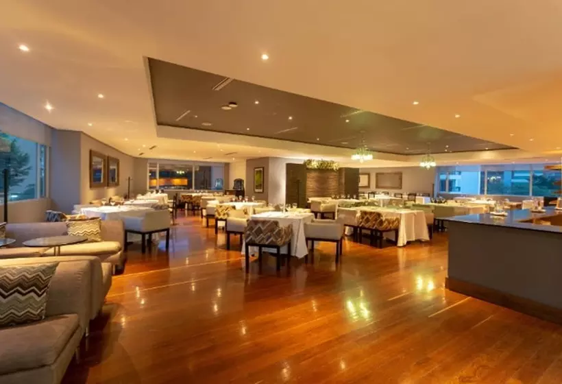 ホテル San Fernando Plaza