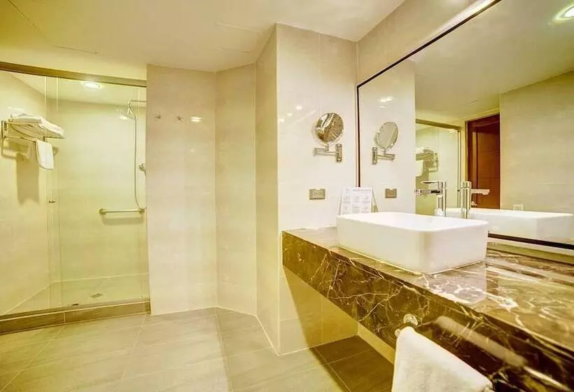 ホテル San Fernando Plaza