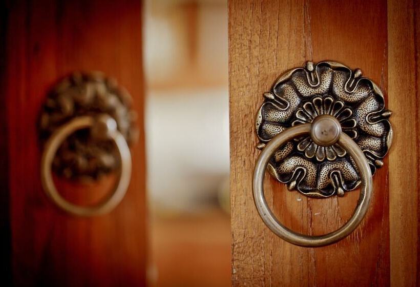 فندق Sri Ratih Cottages, Chse Certified