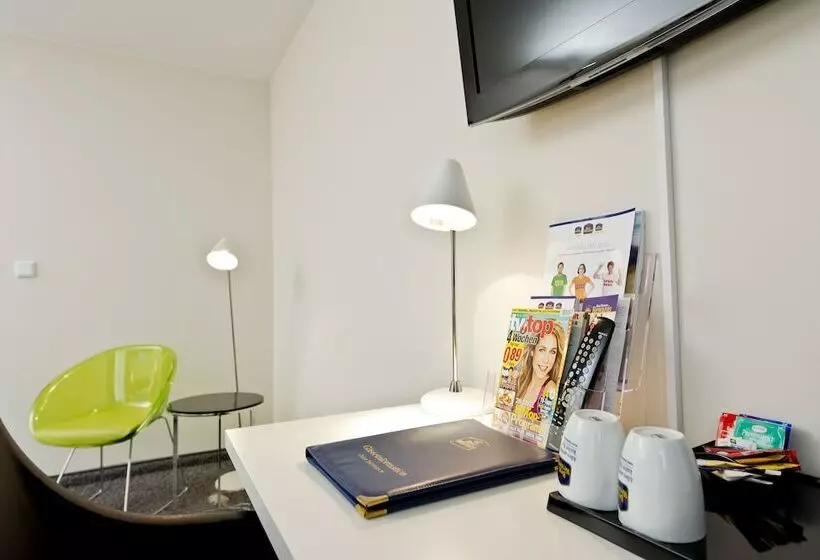 ホテル Tryp By Wyndham Frankfurt