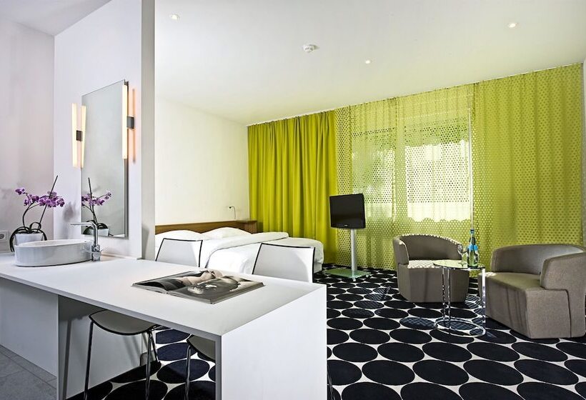 فندق Tryp By Wyndham Frankfurt