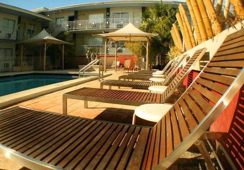 מוטל Selina Gold Dust