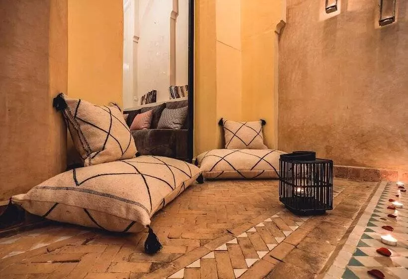 Ambre Epices Medina Riad