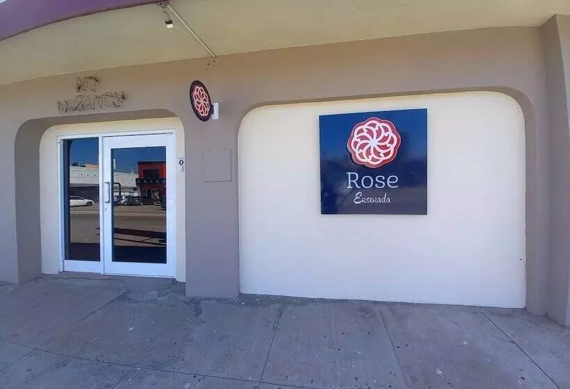Hotelli Rose Ensenada