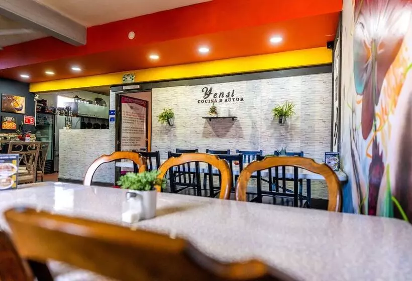 Hotelli Rose Ensenada