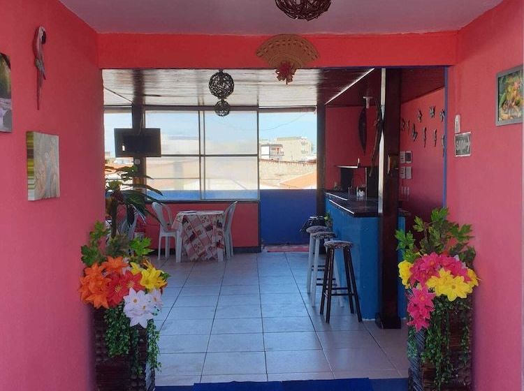 Hostel E Pousada Vila Tropical