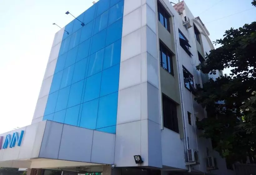 هتل Flora Inn, Nagpur