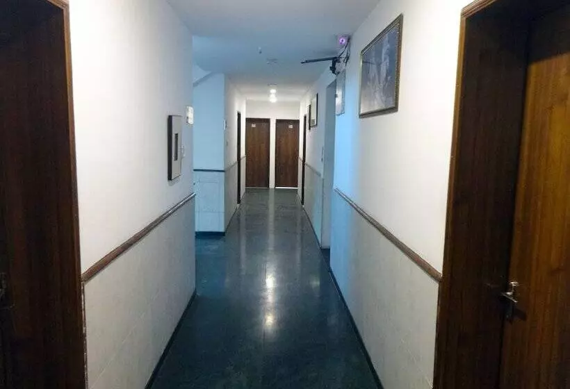 هتل Flora Inn, Nagpur