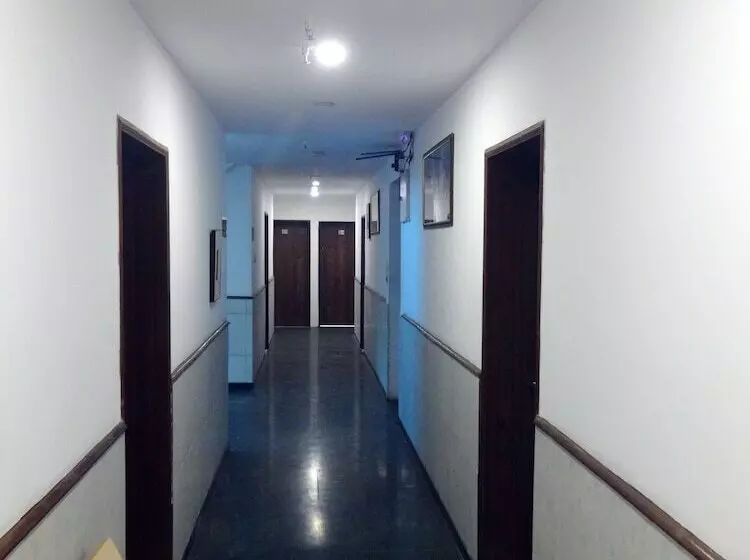 هتل Flora Inn, Nagpur