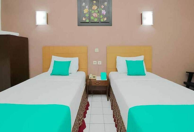 Hotel Lestari Near Lippo Plaza Mall Jember