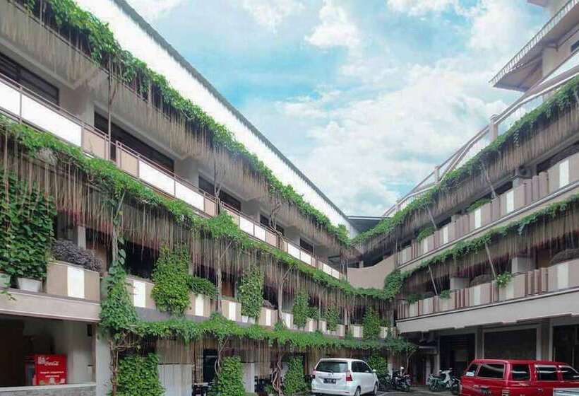 Hotel Lestari Near Lippo Plaza Mall Jember