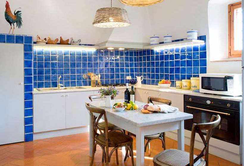 Peaceful Cottage In San Donato In Collina With Swimming Pool