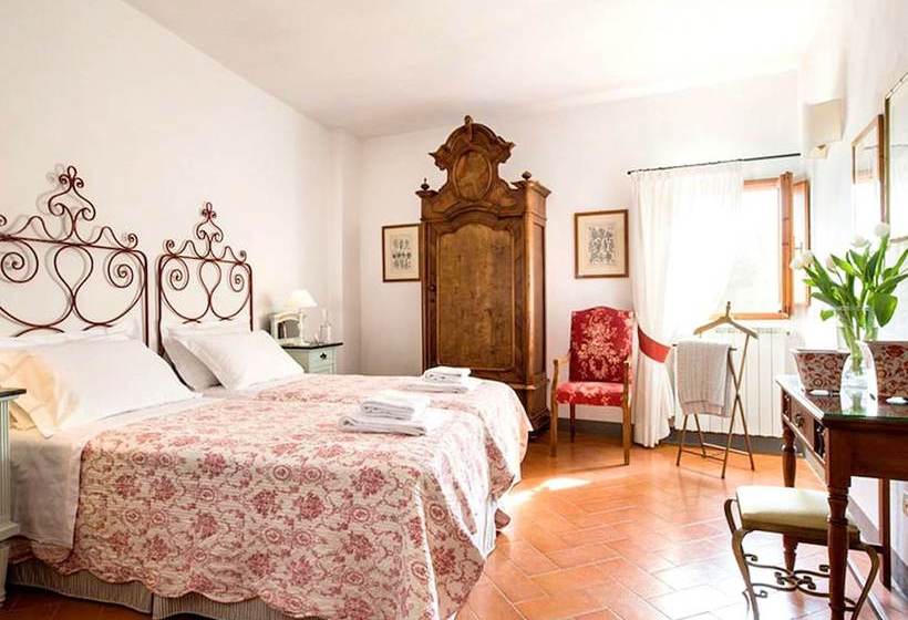 Peaceful Cottage In San Donato In Collina With Swimming Pool