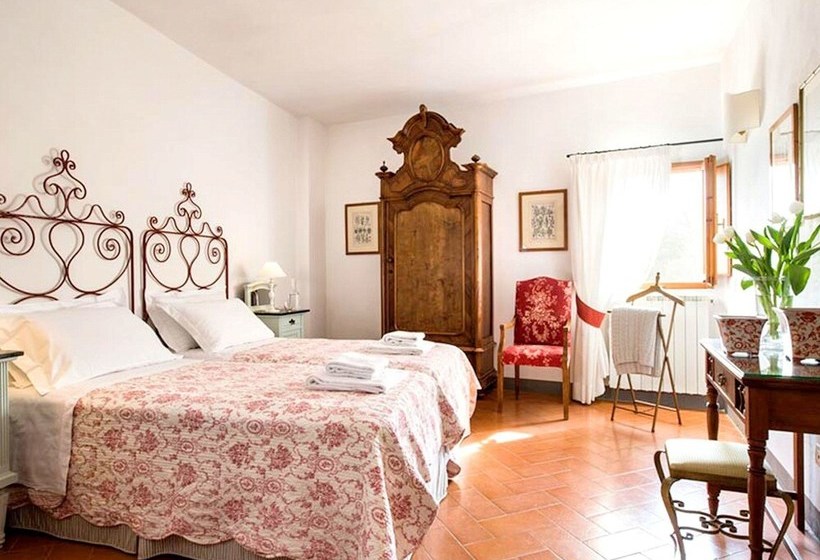 Peaceful Cottage In San Donato In Collina With Swimming Pool