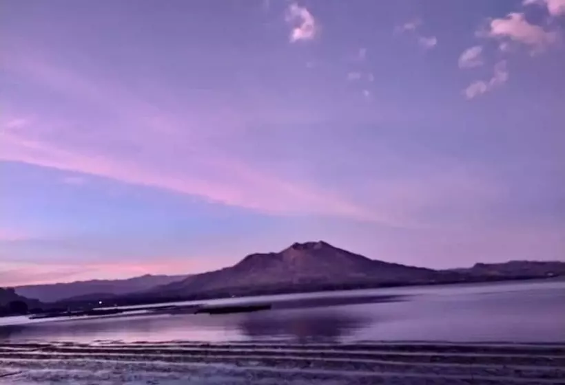ペンション Batur Green Lake