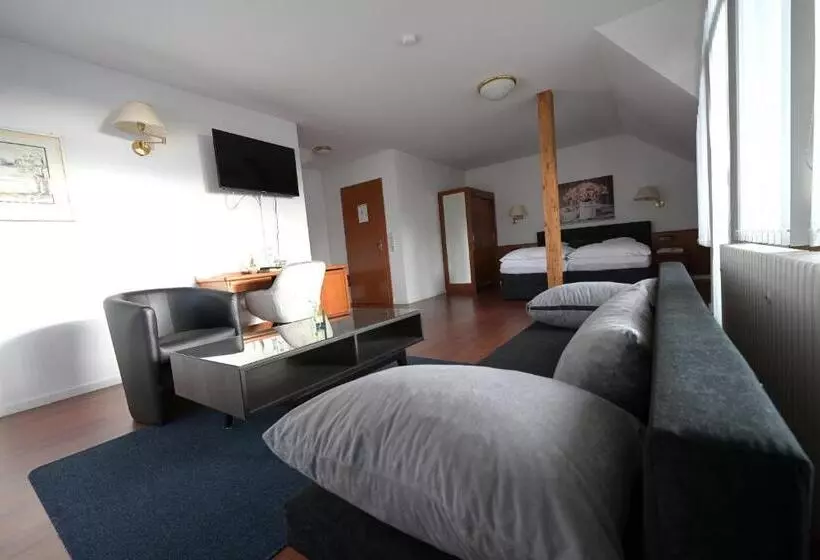 Majatalo Landhotel Hirsch