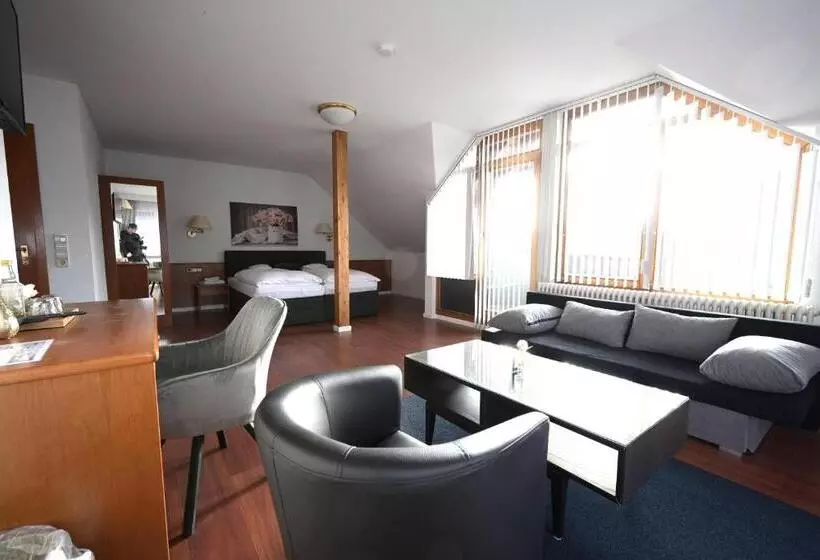 Majatalo Landhotel Hirsch