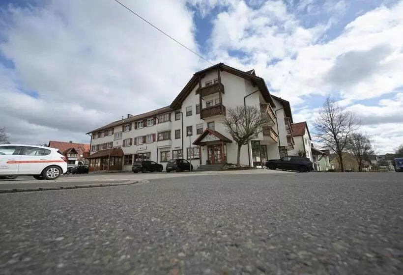 Majatalo Landhotel Hirsch