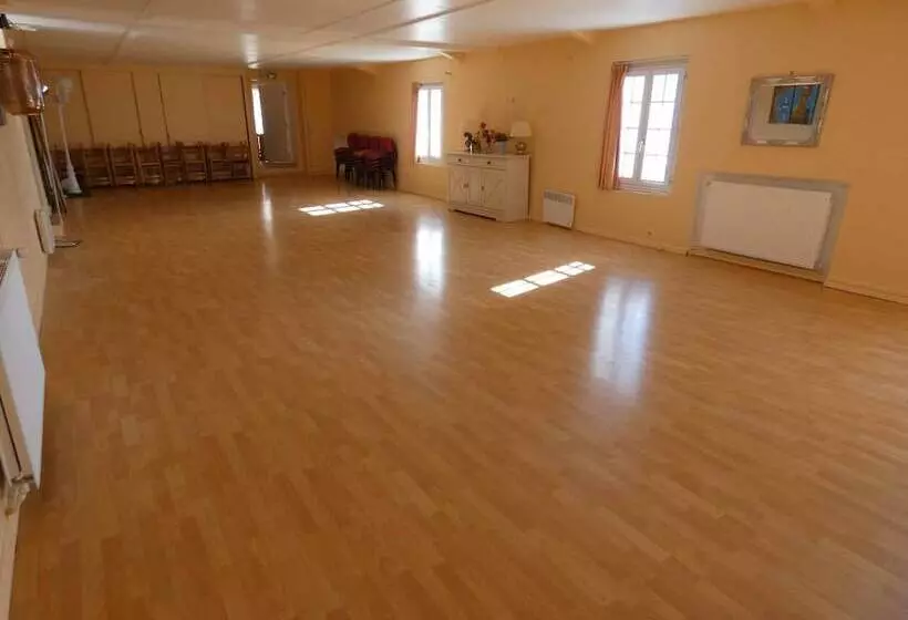 ペンション Le Mas Du Sillot