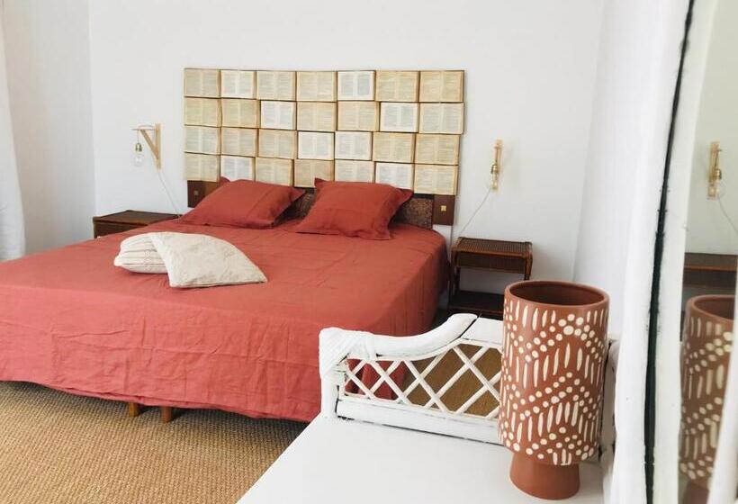 ペンション Suite Privee Tavel Le Mas De L Acacia