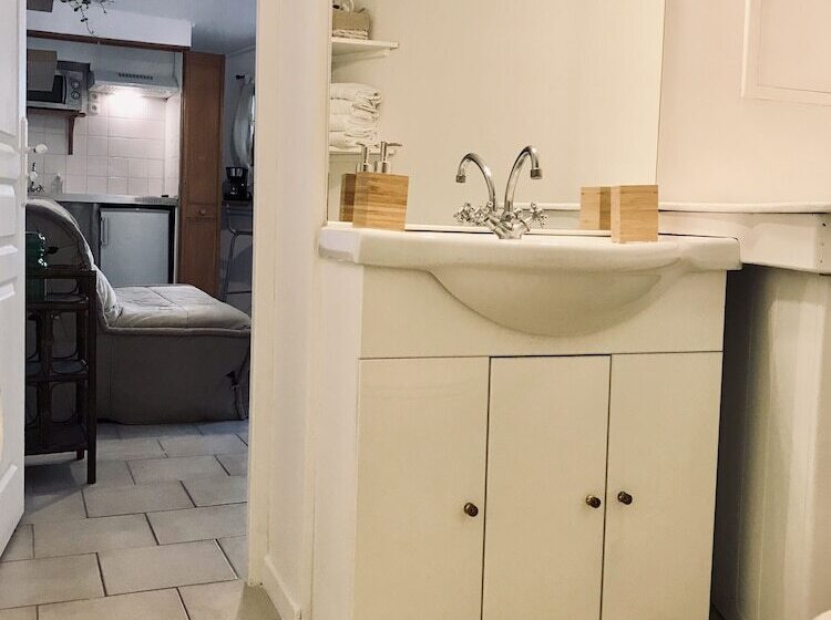 ペンション Suite Privee Tavel Le Mas De L Acacia