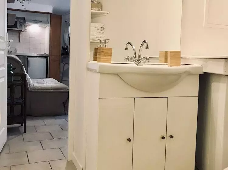 Majatalo Suite Privee Tavel   Le Mas De L Acacia