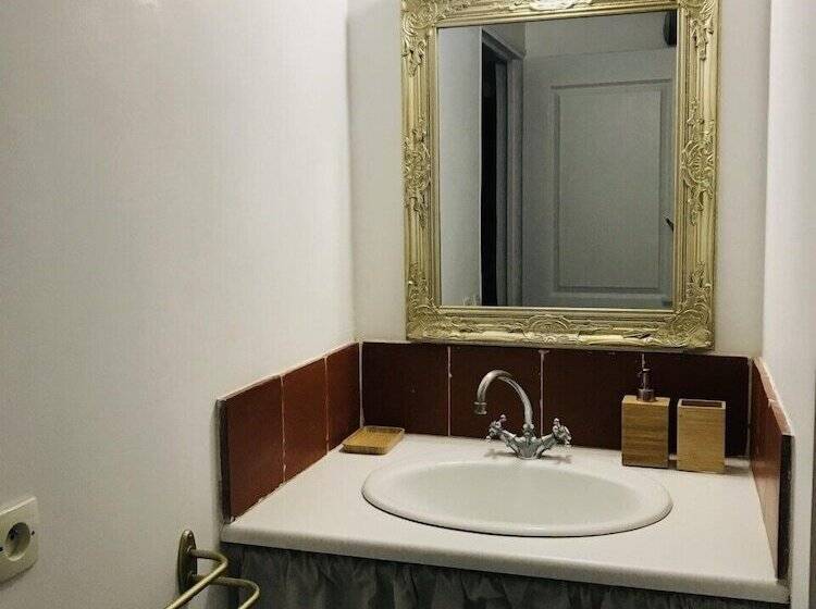 ペンション Suite Privee Tavel Le Mas De L Acacia