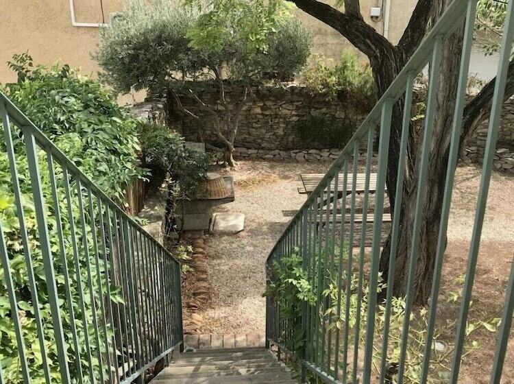 ペンション Suite Privee Tavel Le Mas De L Acacia