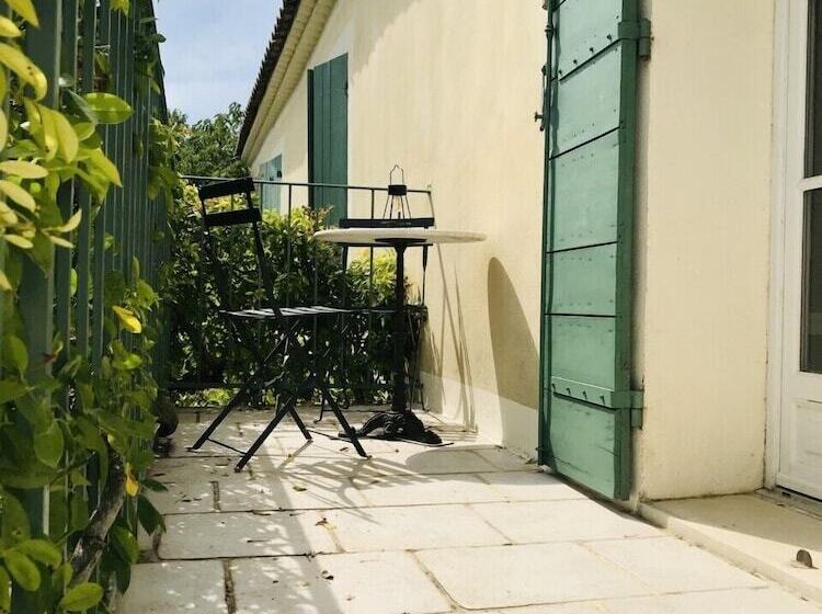 ペンション Suite Privee Tavel Le Mas De L Acacia