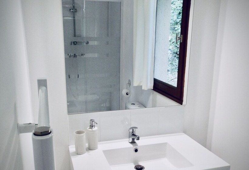 ペンション Wisteria Gite