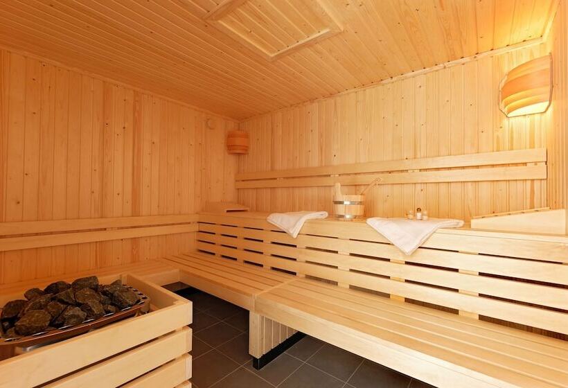 اقامتگاه Résidence Prestige Odalys Rochebrune Les Cimes