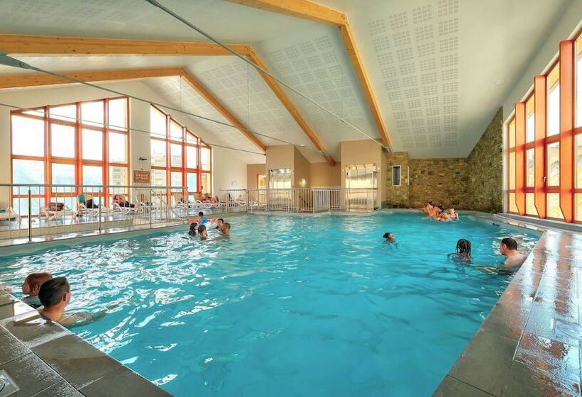 اقامتگاه Résidence Prestige Odalys Rochebrune Les Cimes