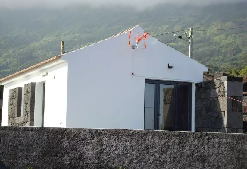 Casa Da Poça Branca