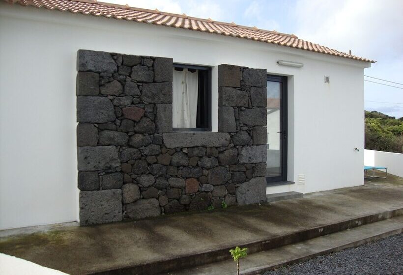 Casa Da Poça Branca