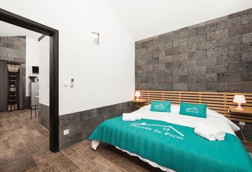 Casa Da Poça Branca