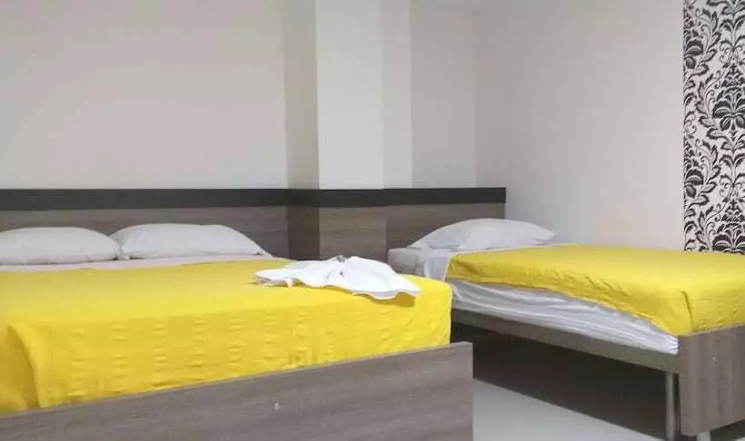 ホテル Ibague Plaza