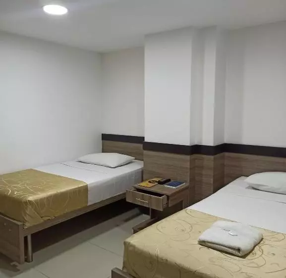 ホテル Ibague Plaza