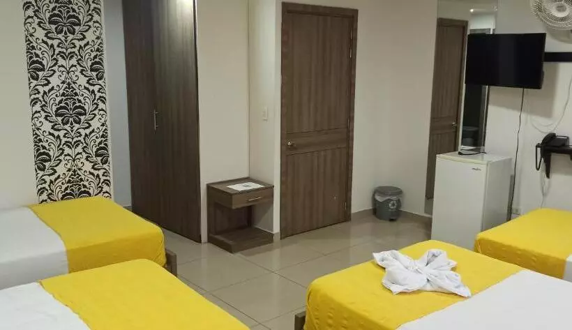 ホテル Ibague Plaza