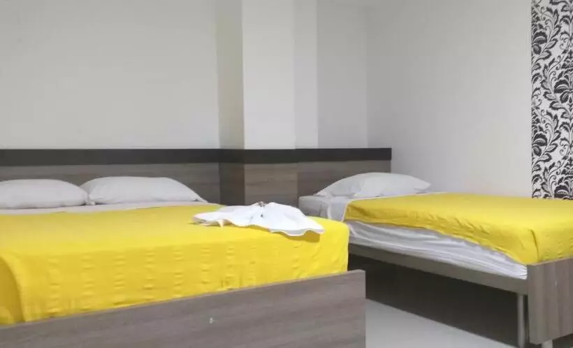 ホテル Ibague Plaza