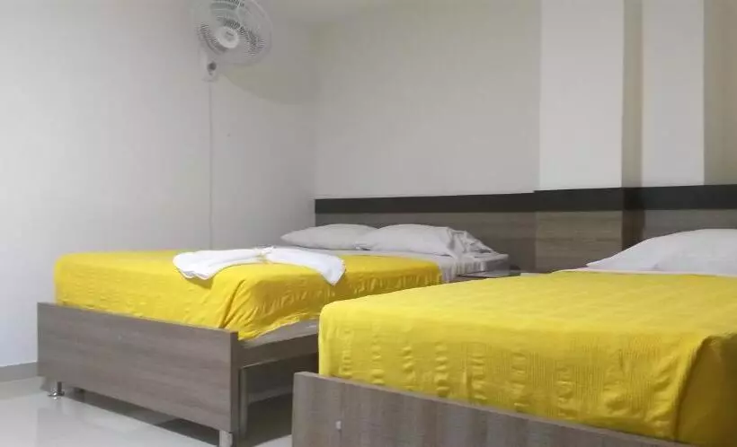 ホテル Ibague Plaza