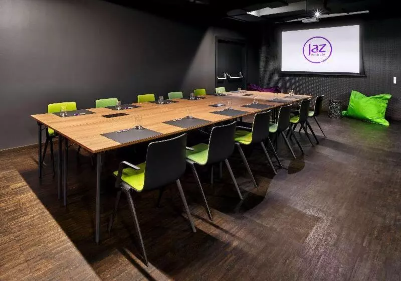 هتل Jaz In The City Vienna