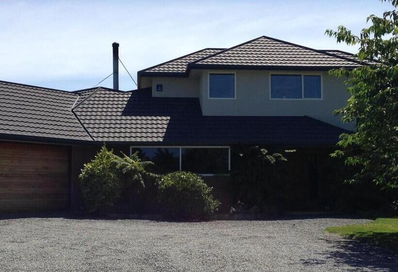 בית מלון כפרי Newlands Bed And Breakfast